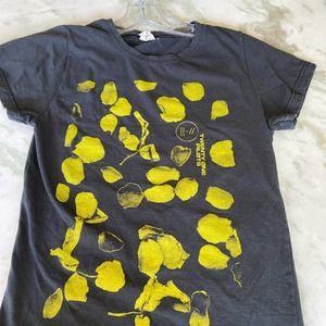Twenty one pilots band tee. Juniors size. Slim fit.
